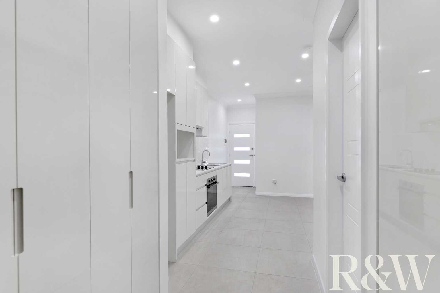 8a Westcombe Place Rooty Hill