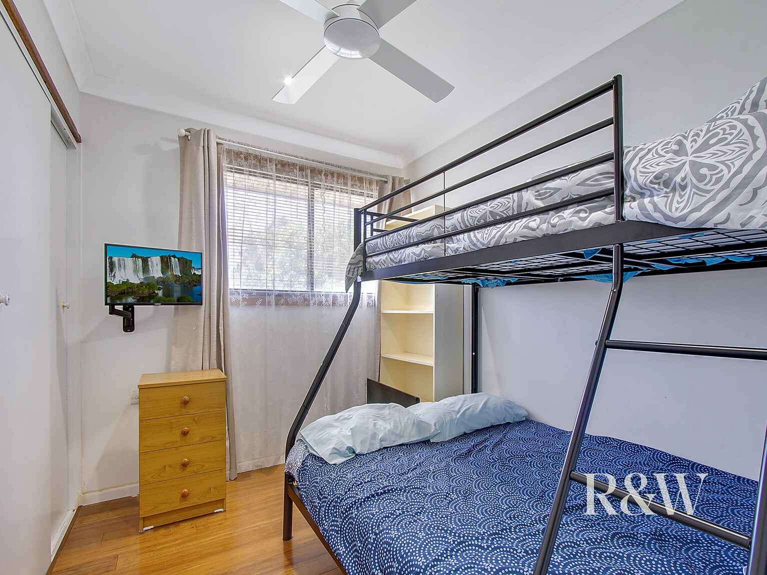 16 Saidor Road Whalan