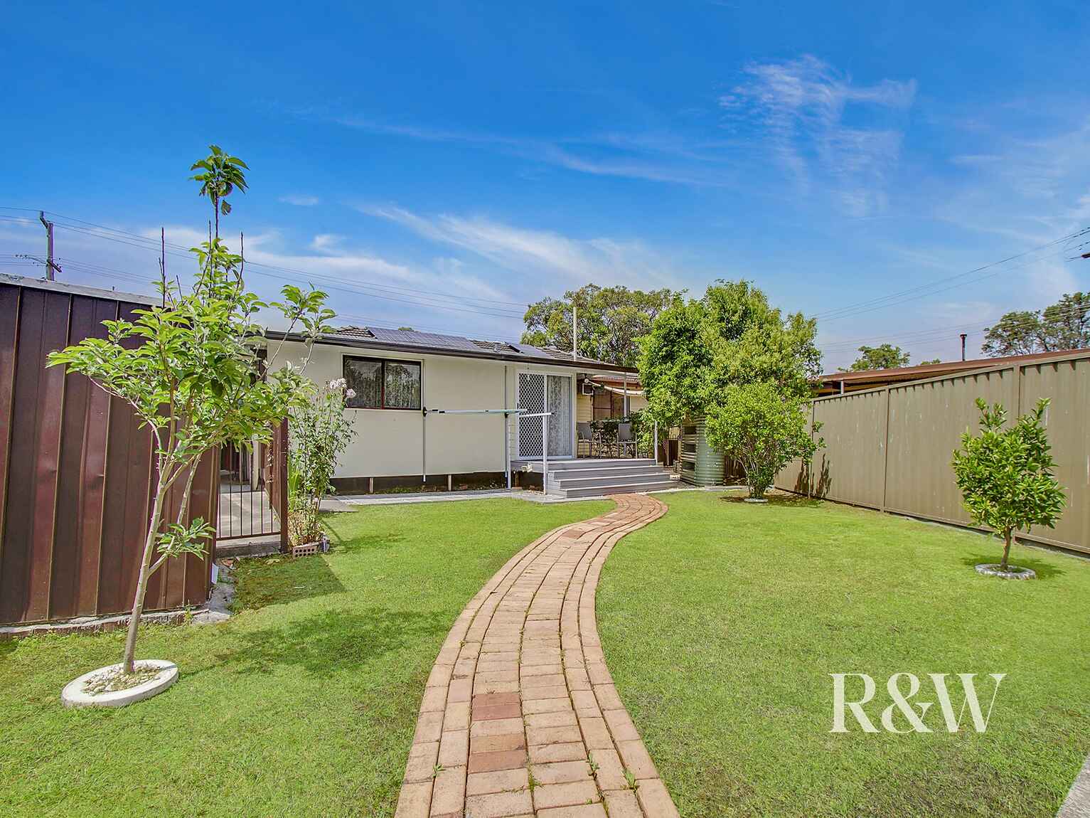 16 Saidor Road Whalan