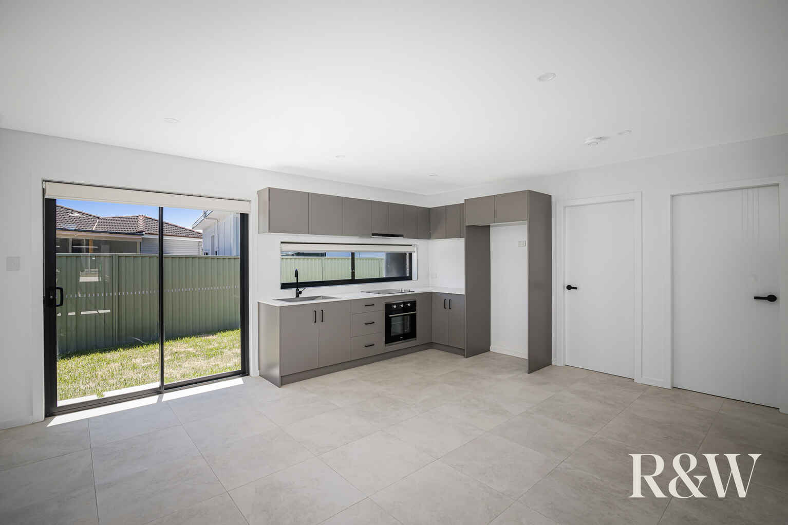 67 & 67A Bougainville Road Lethbridge Park 67 & 67A Bougainville Road Lethbridge Park