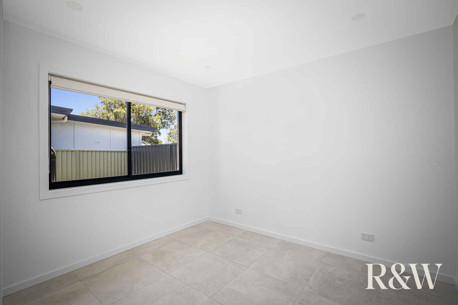 67 & 67A Bougainville Road Lethbridge Park 67 & 67A Bougainville Road Lethbridge Park