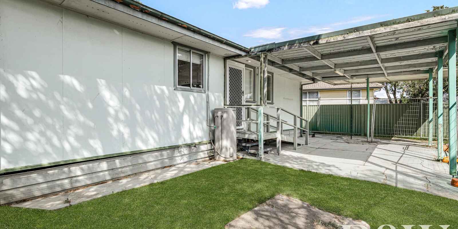 67 & 67A Bougainville Road Lethbridge Park 67 & 67A Bougainville Road Lethbridge Park