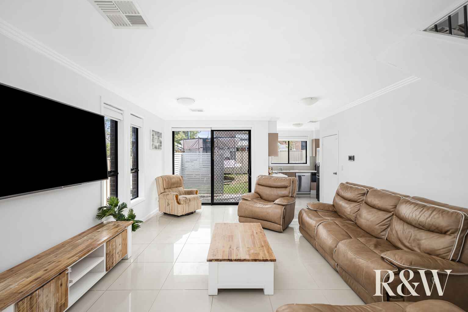 16/122 Rooty Hill Road North Rooty Hill