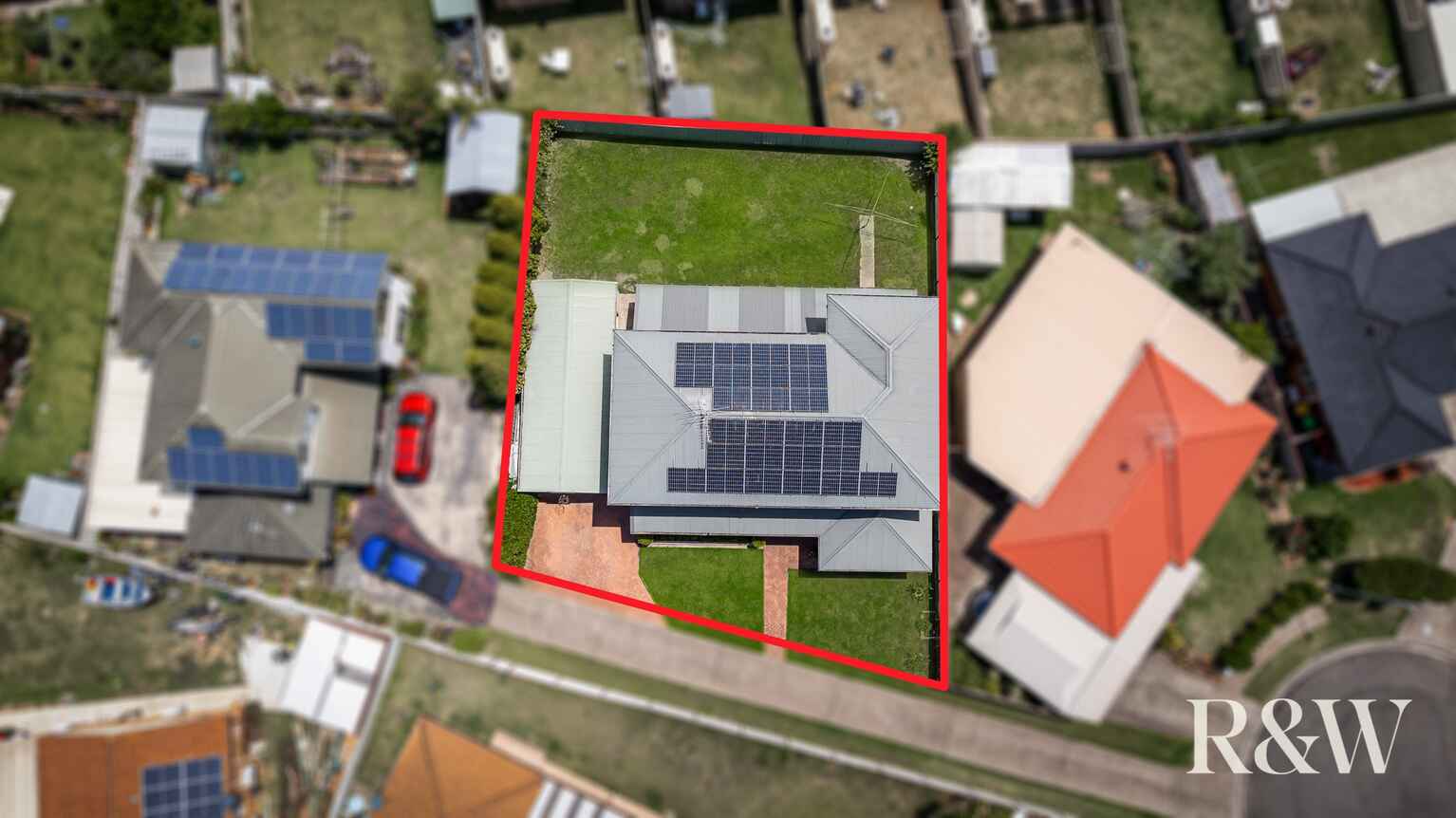 7 Hobson Place Plumpton