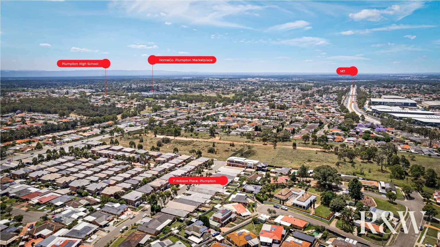 7 Hobson Place Plumpton