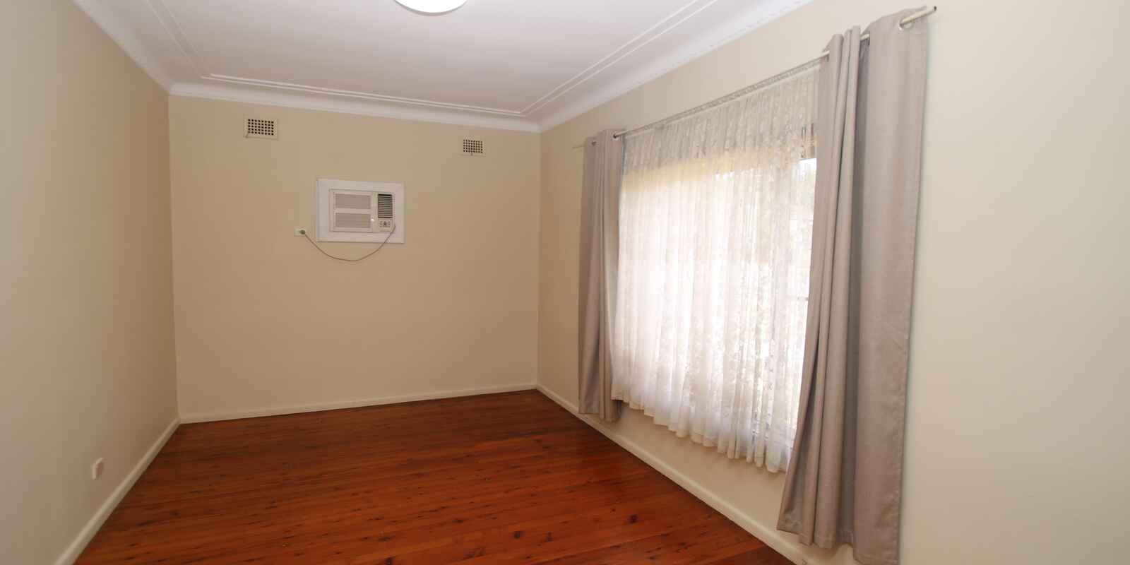 28 Fuller Street Mount Druitt