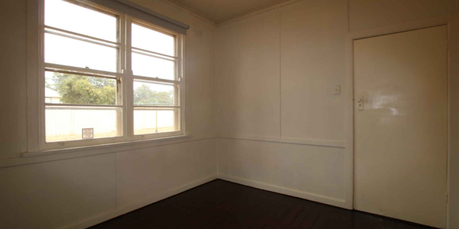 9 Griffiths Street North St Marys