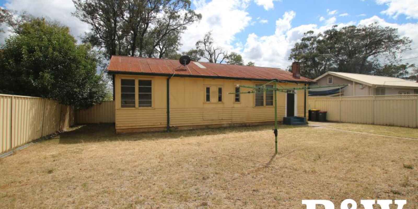 9 Griffiths Street North St Marys