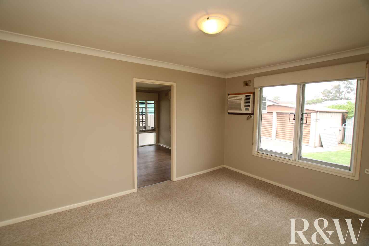 8 Pelsart Avenue Willmot