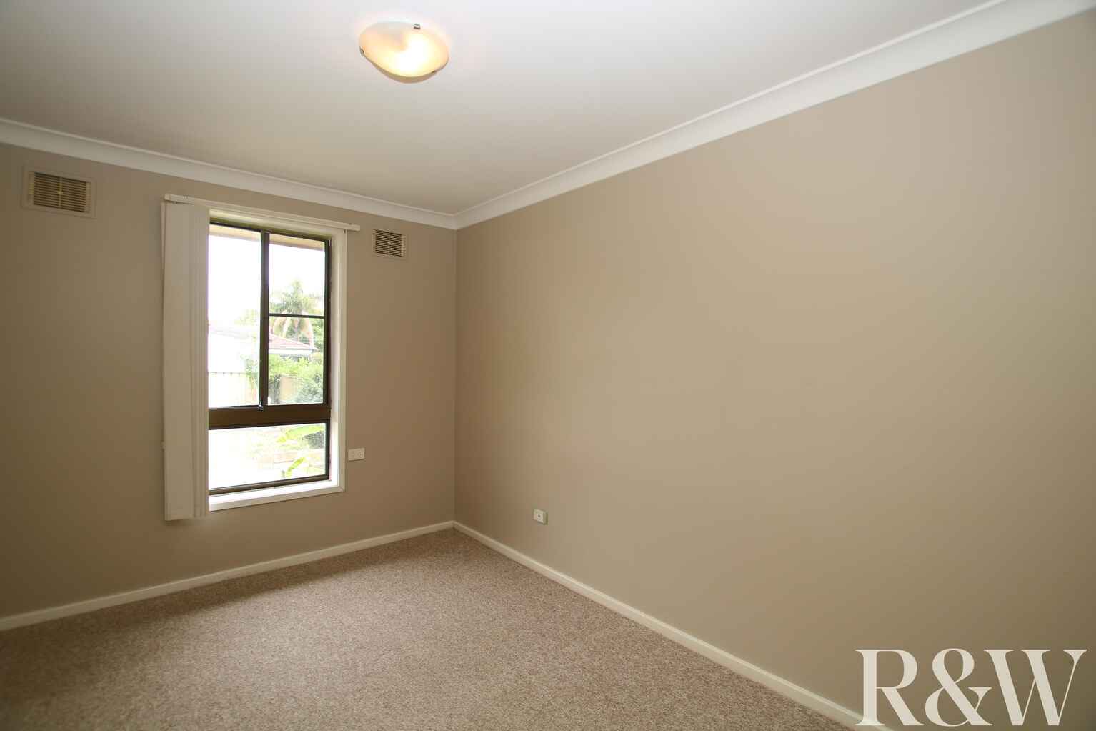 8 Pelsart Avenue Willmot