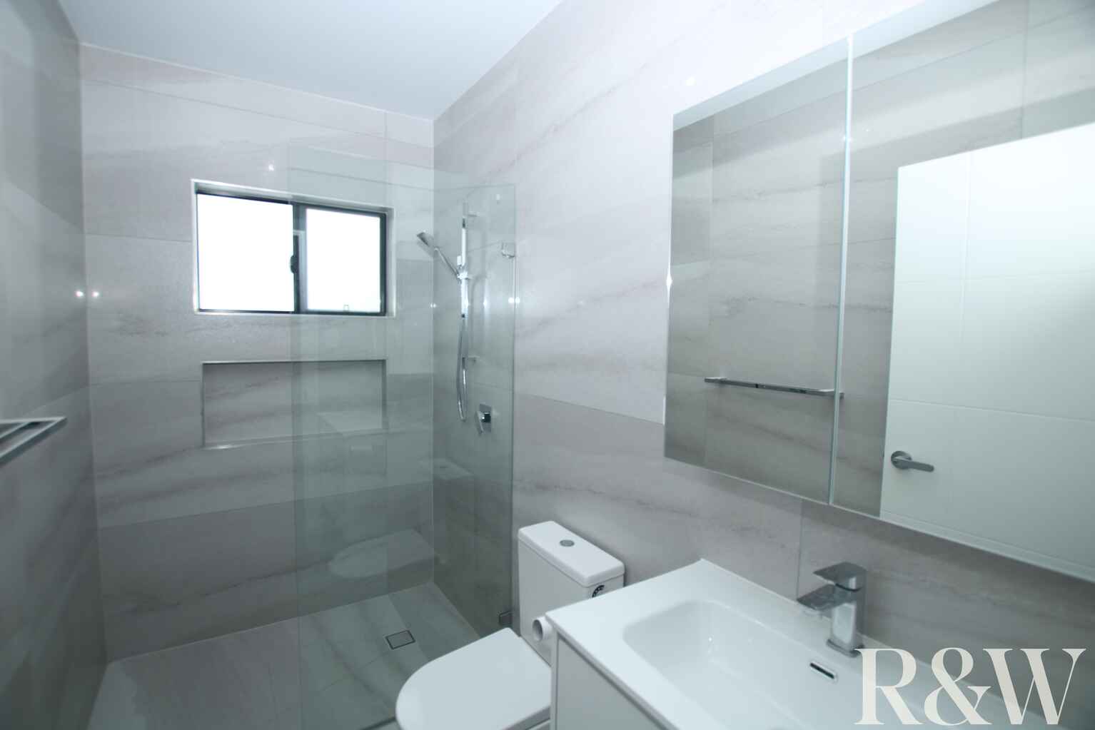 26A Pangari Crescent Dharruk