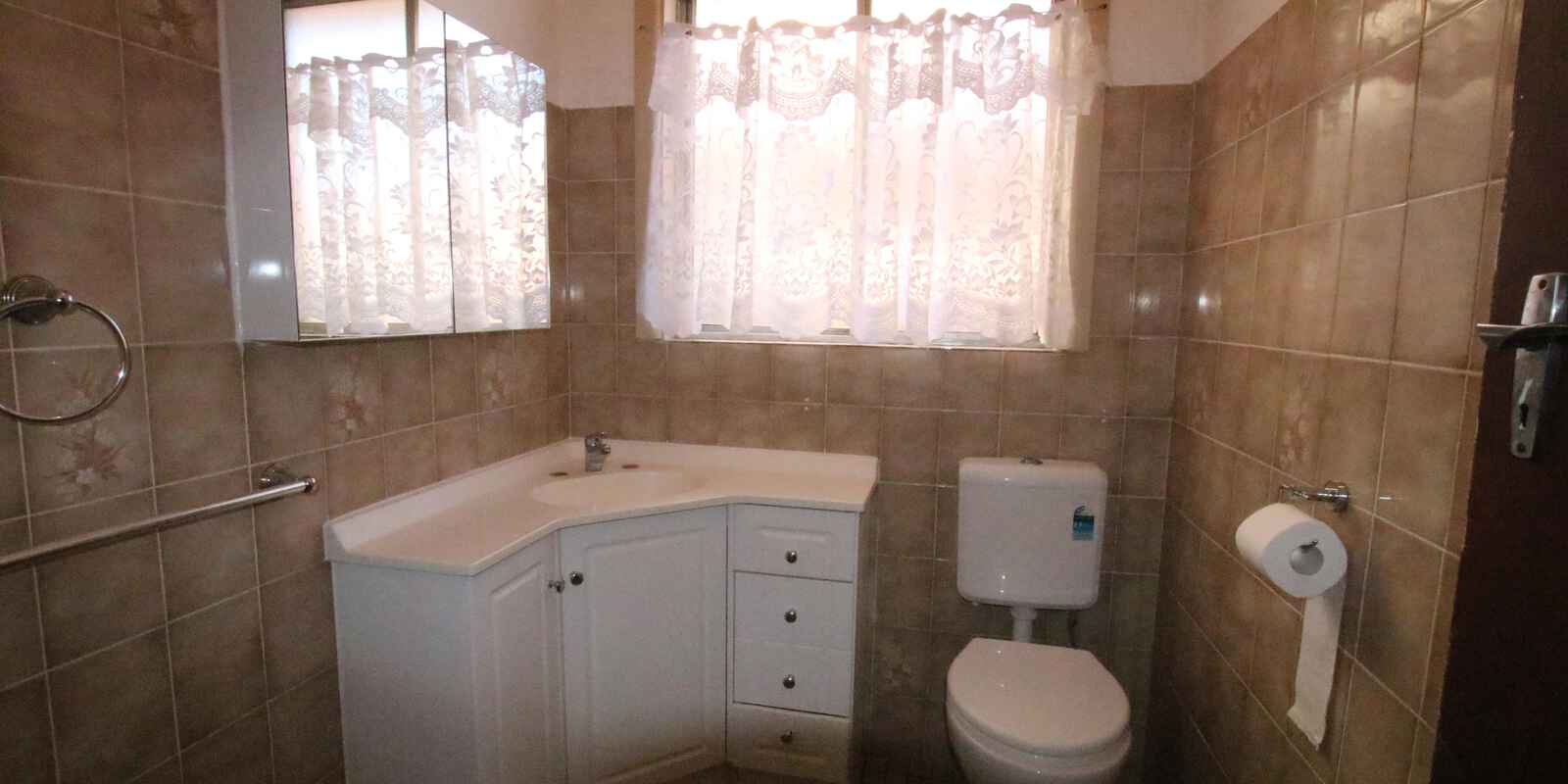 13 Wattle Avenue North St Marys