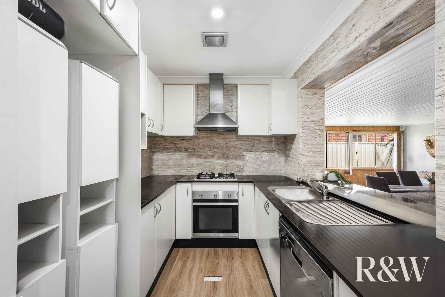 73 & 73a Carroll Crescent Plumpton