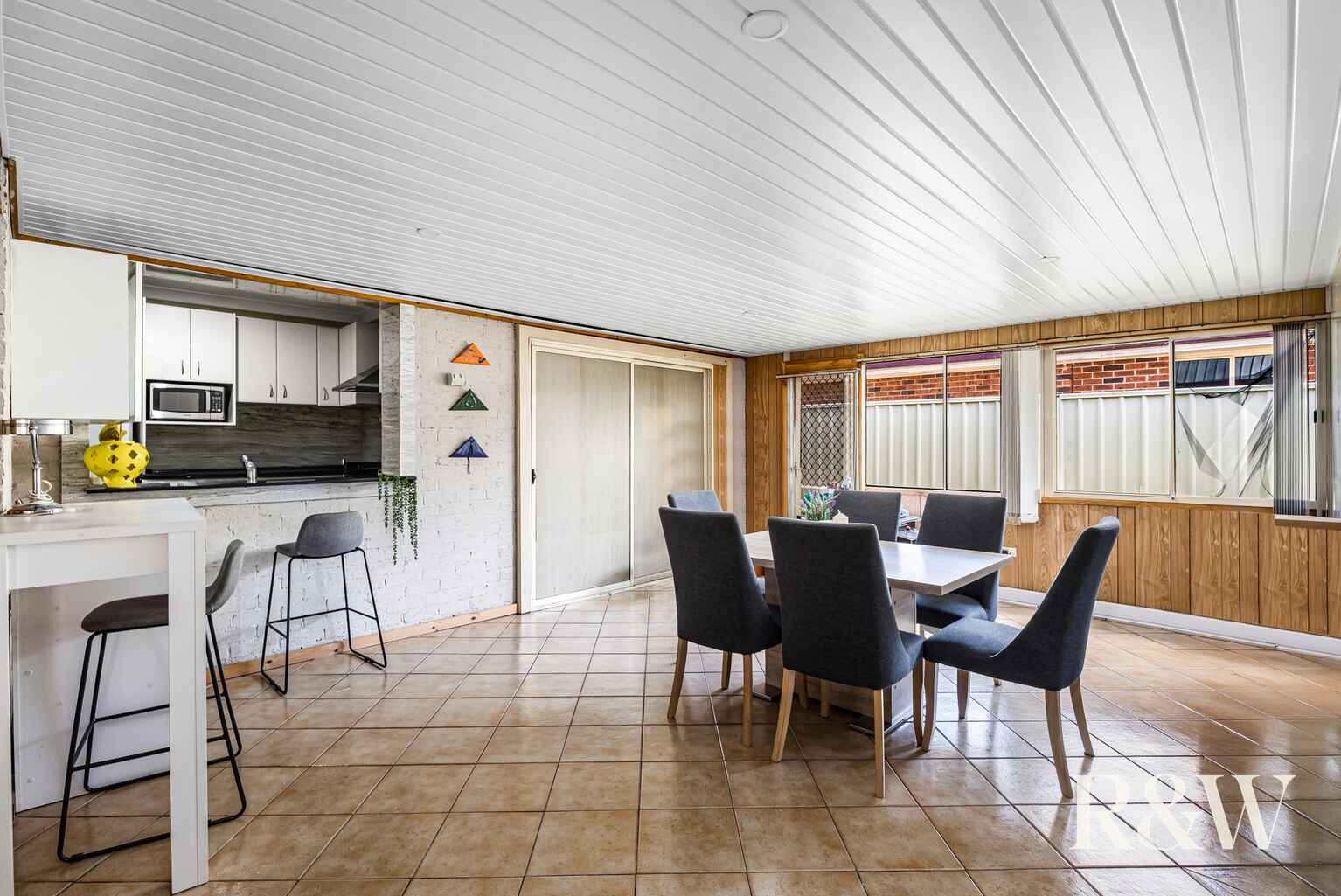 73 & 73a Carroll Crescent Plumpton