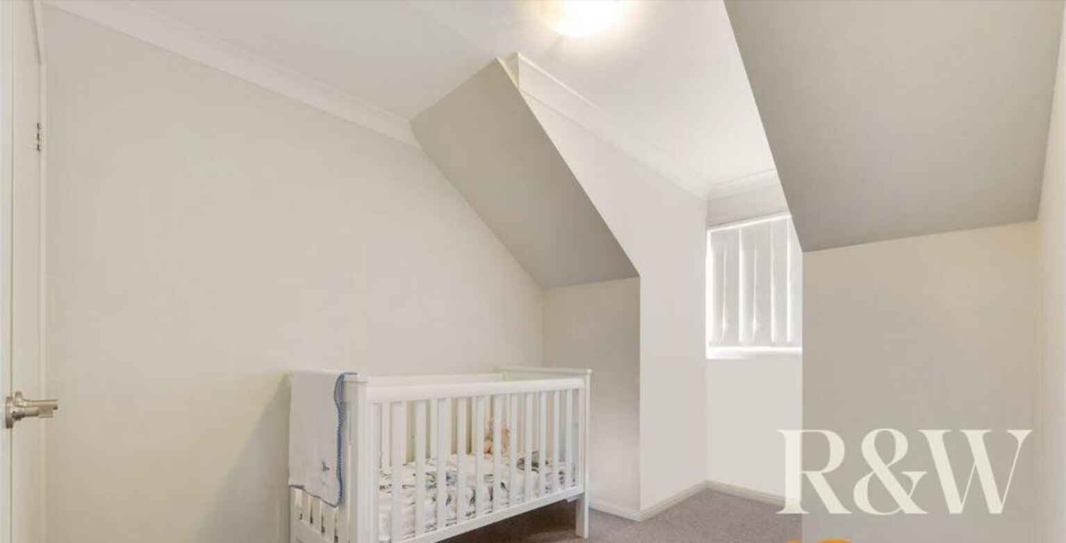 11/98-102 Victoria Street Werrington