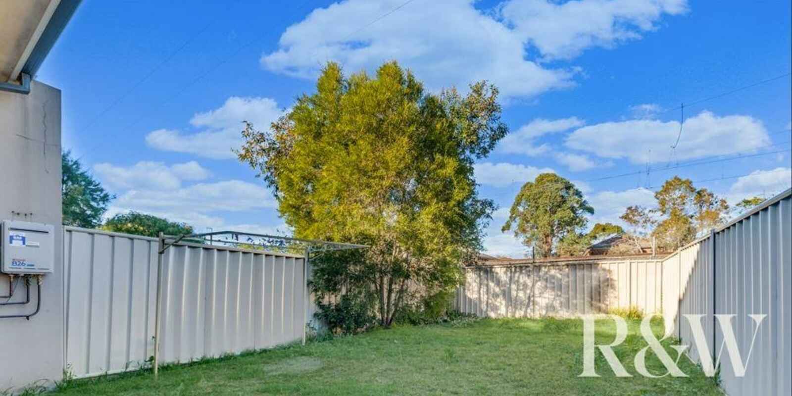 11/98-102 Victoria Street Werrington