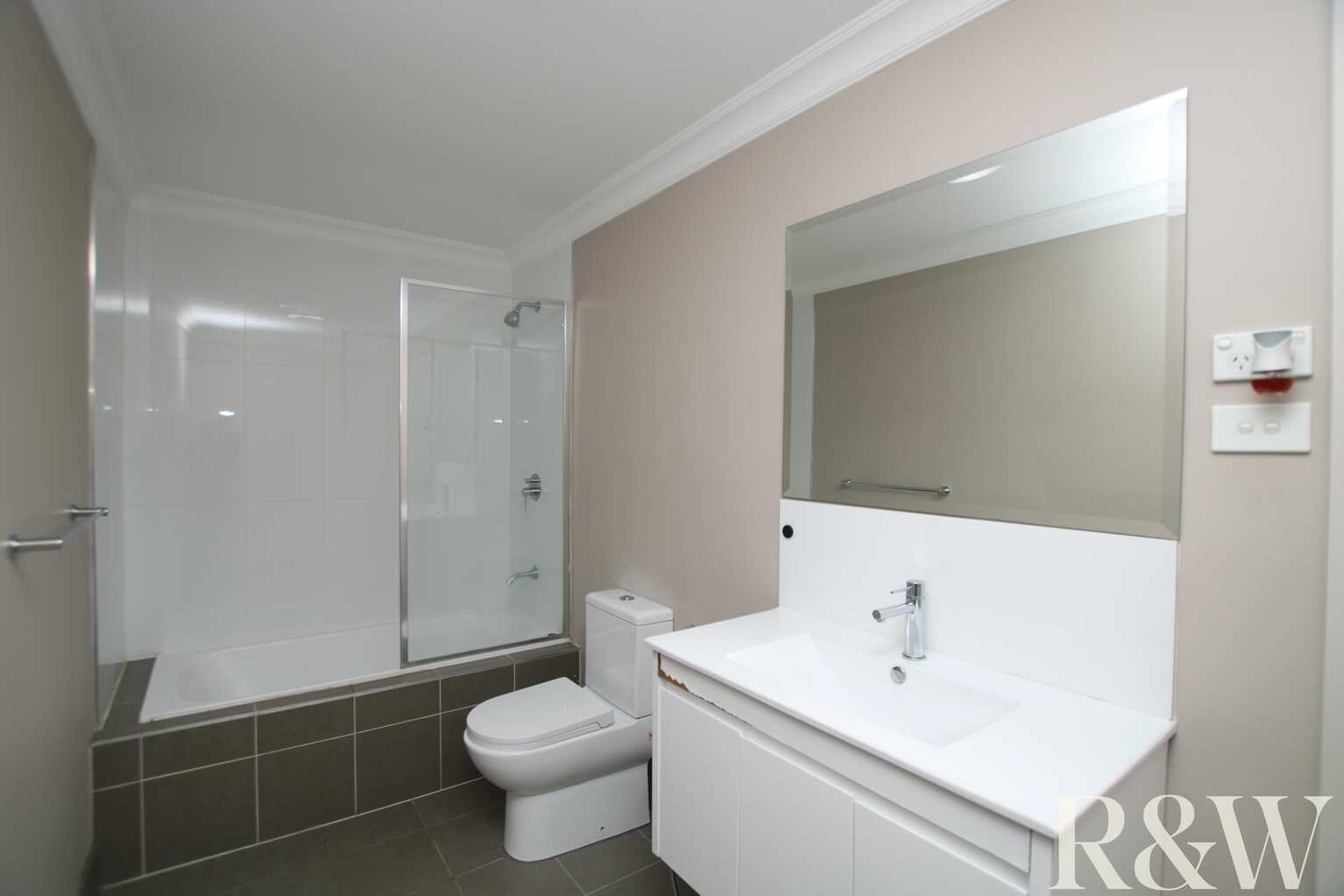 2/32 Derby Street Rooty Hill