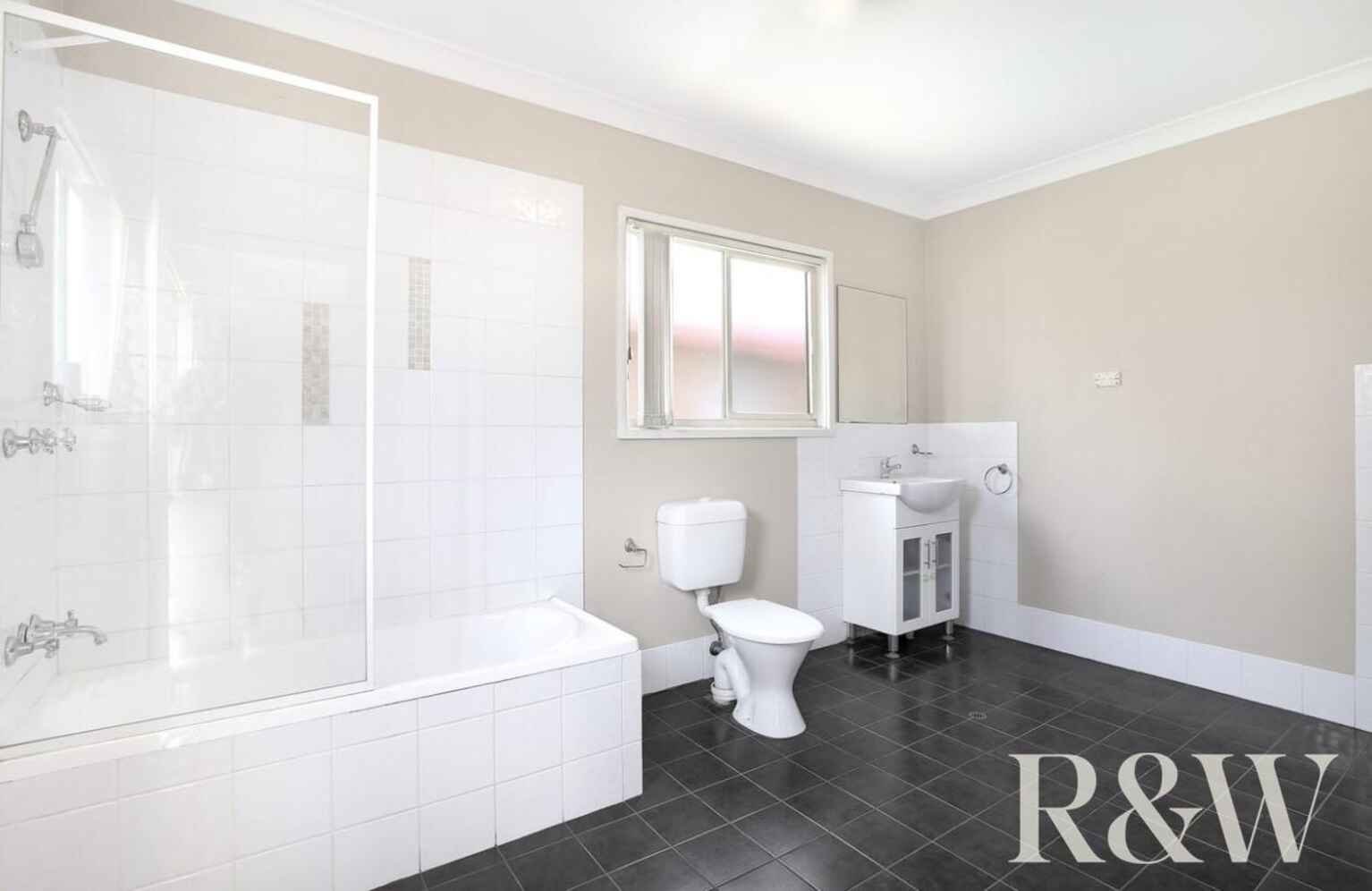 27 Griffiths Street North St Marys