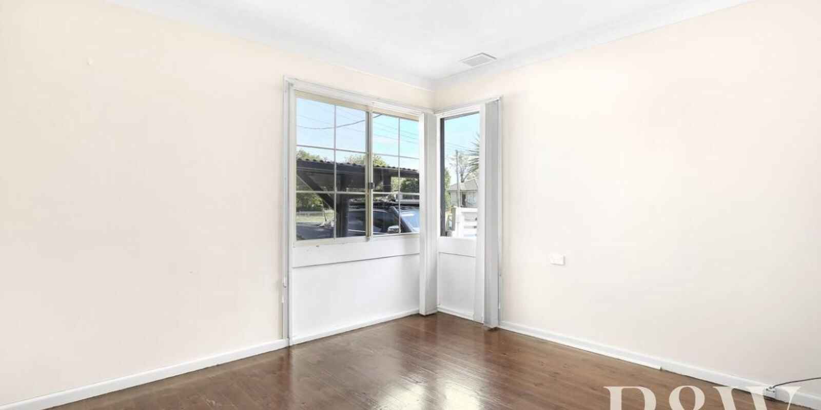 27 Griffiths Street North St Marys