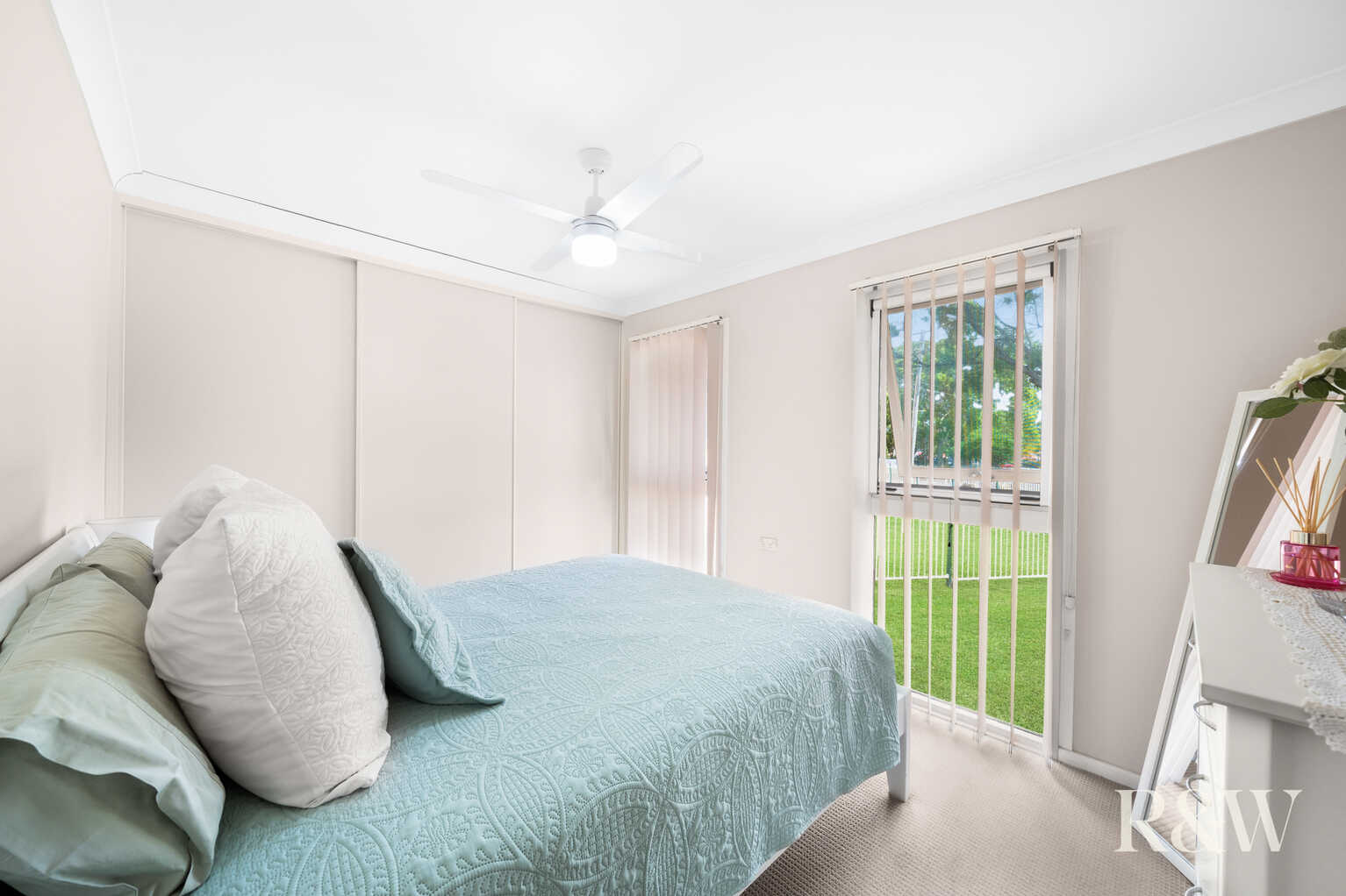 8 Hindemith Avenue Emerton 8 Hindemith Avenue Emerton