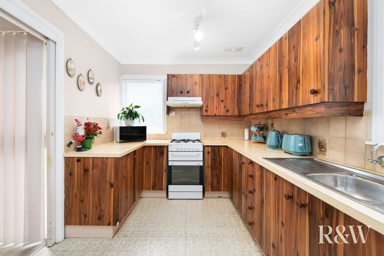 8 Hindemith Avenue Emerton 8 Hindemith Avenue Emerton