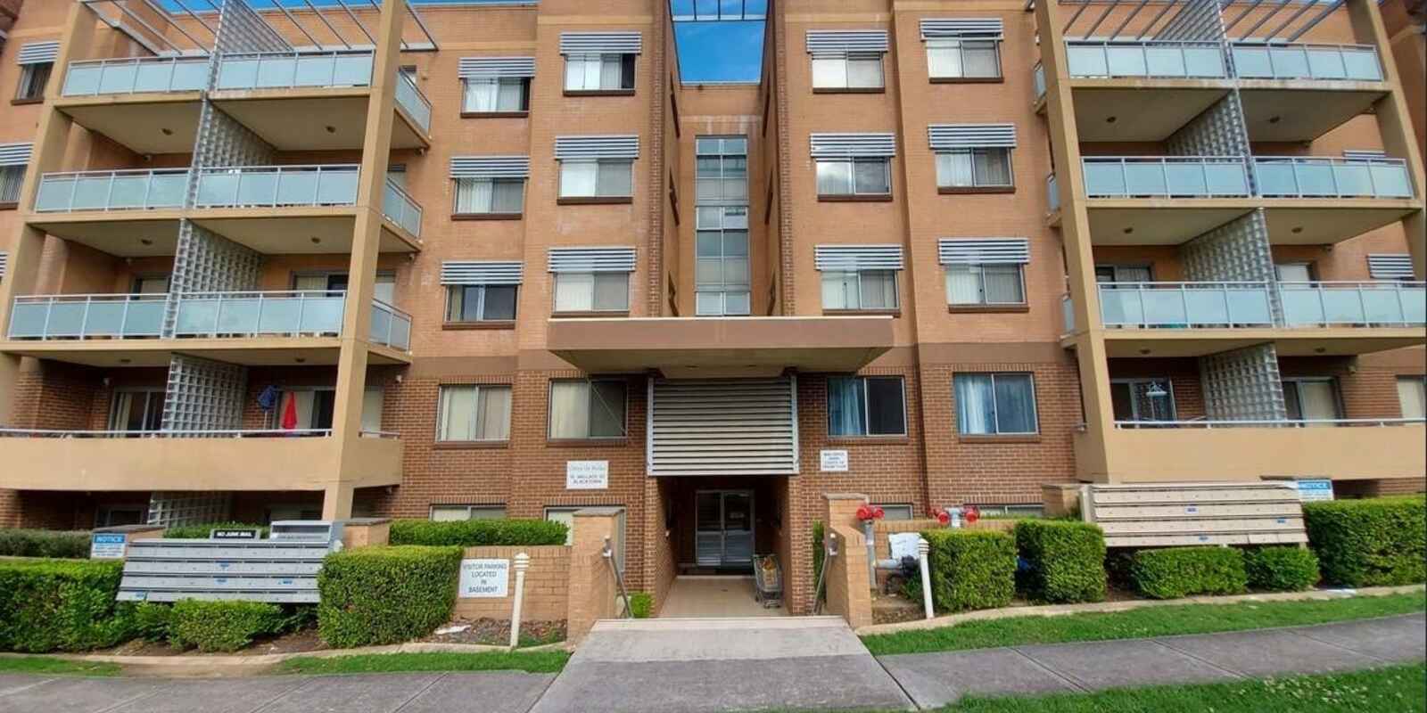 6/8 Wallace Street Blacktown
