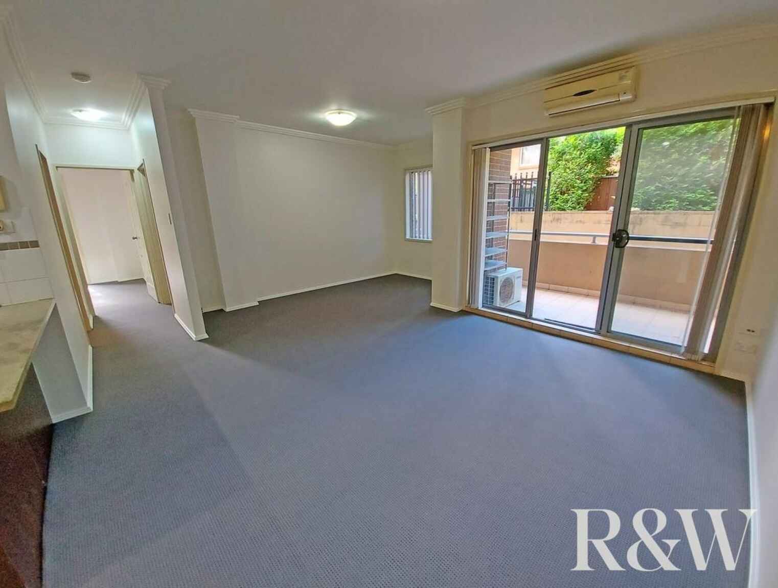 6/8 Wallace Street Blacktown