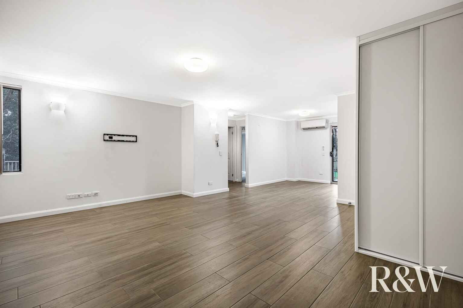 5/25-27 Fourth Avenue Blacktown