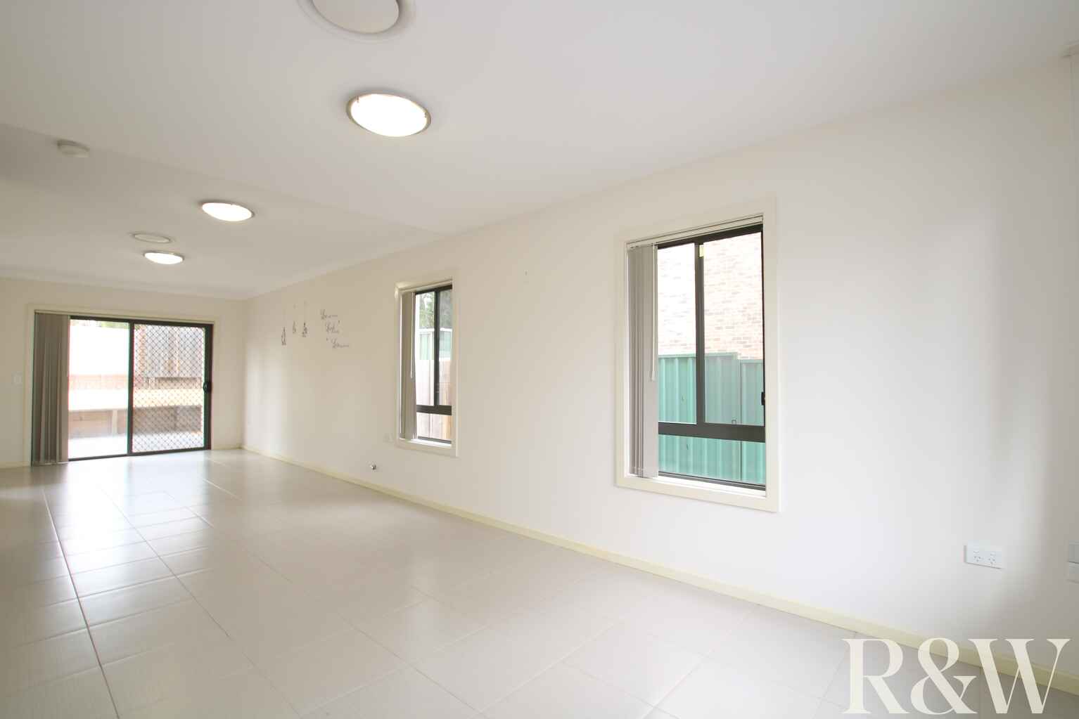 1/300 Seven Hills Road Kings Langley