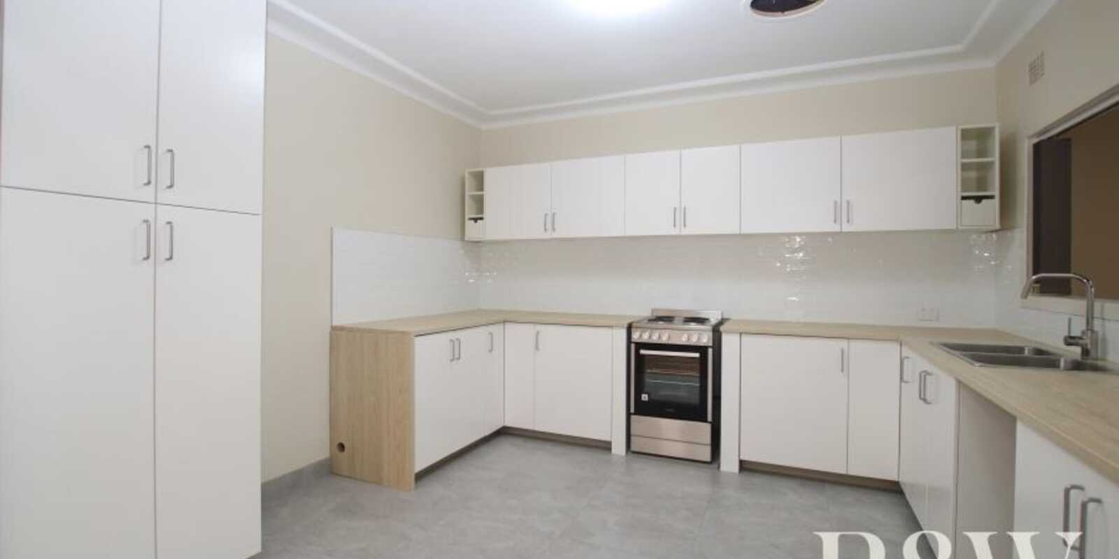 8 Waugh Crescent Blacktown