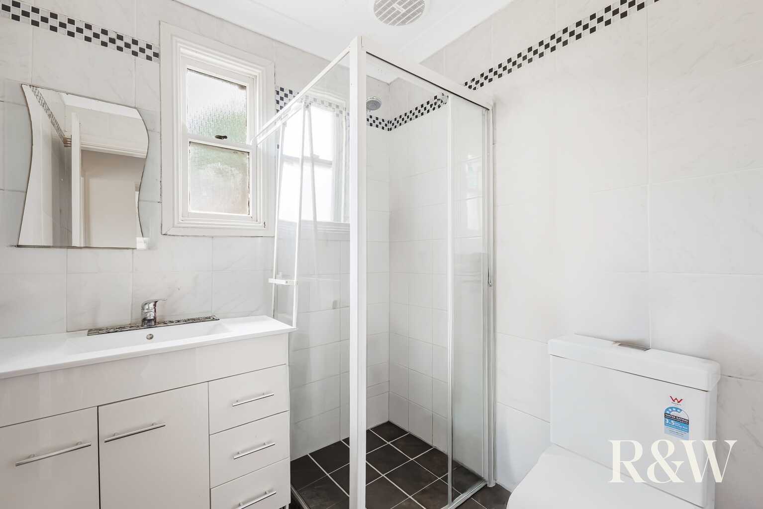 82 Monfarville Street St Marys