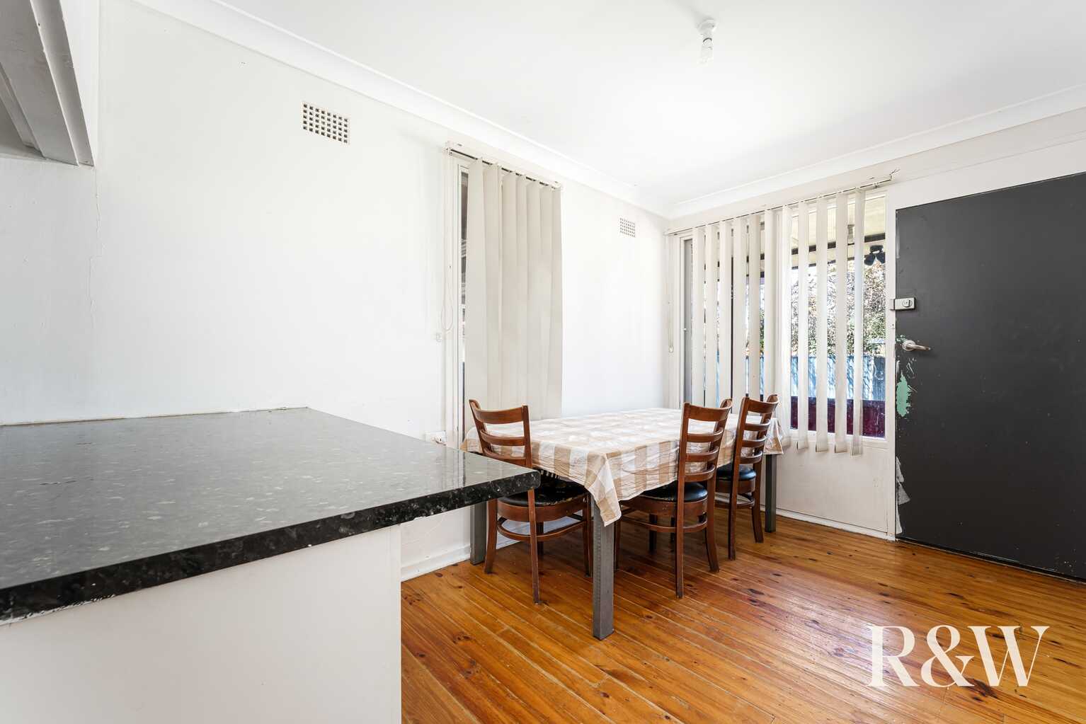 15 De Witt Place Willmot