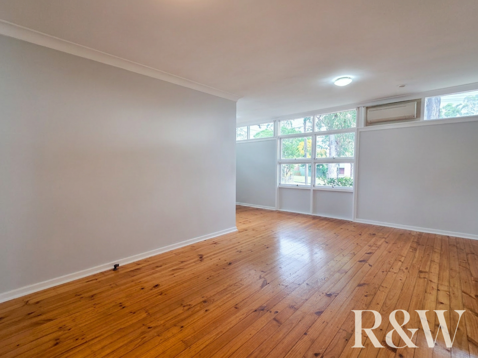 15 Kurama Crescent Whalan 15 Kurama Crescent Whalan