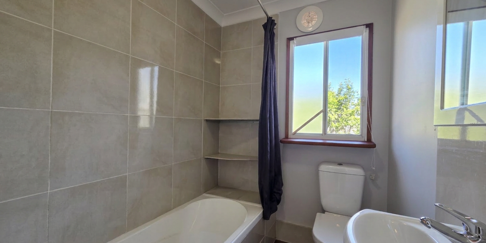 15 Kurama Crescent Whalan 15 Kurama Crescent Whalan