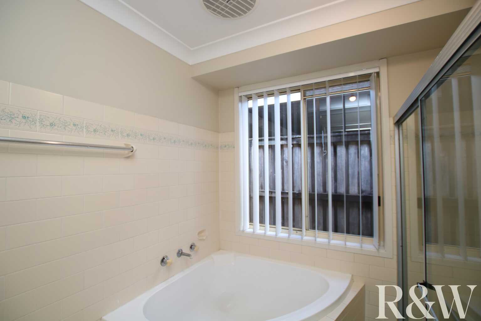 41 Barnard Crescent Oakhurst