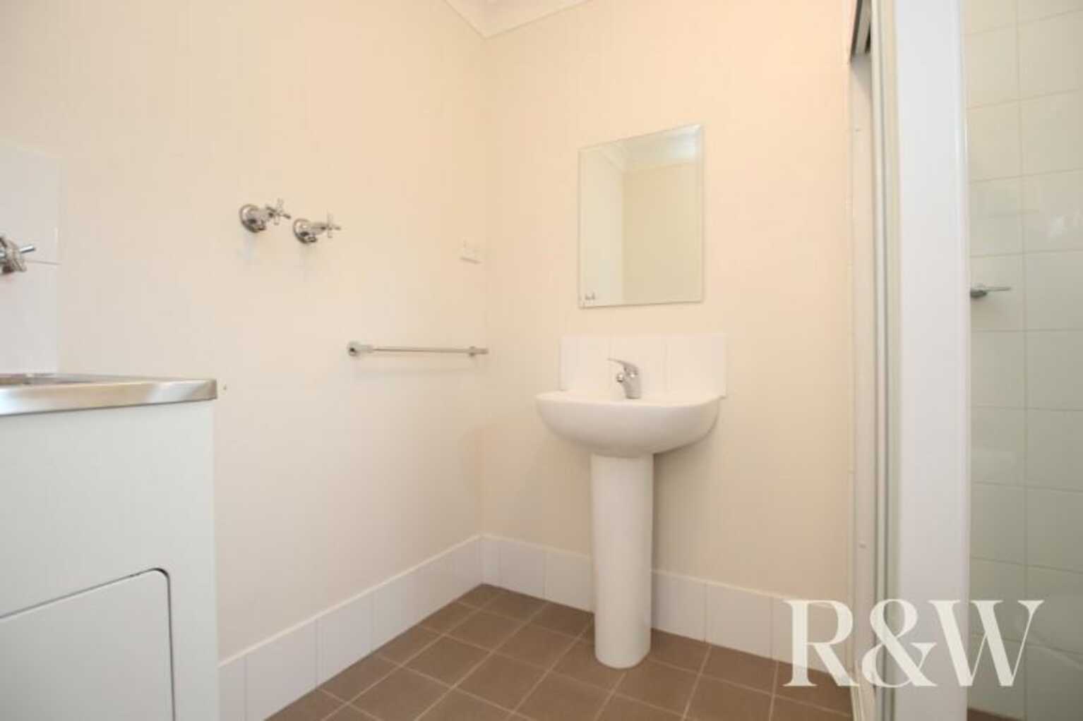 60A Adelphi Crescent Doonside