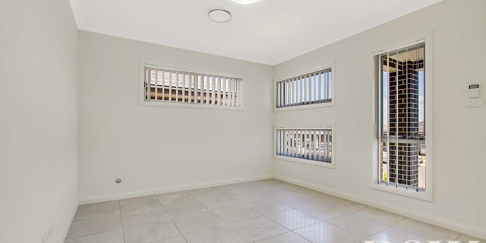 71 Richards Loop Oran Park