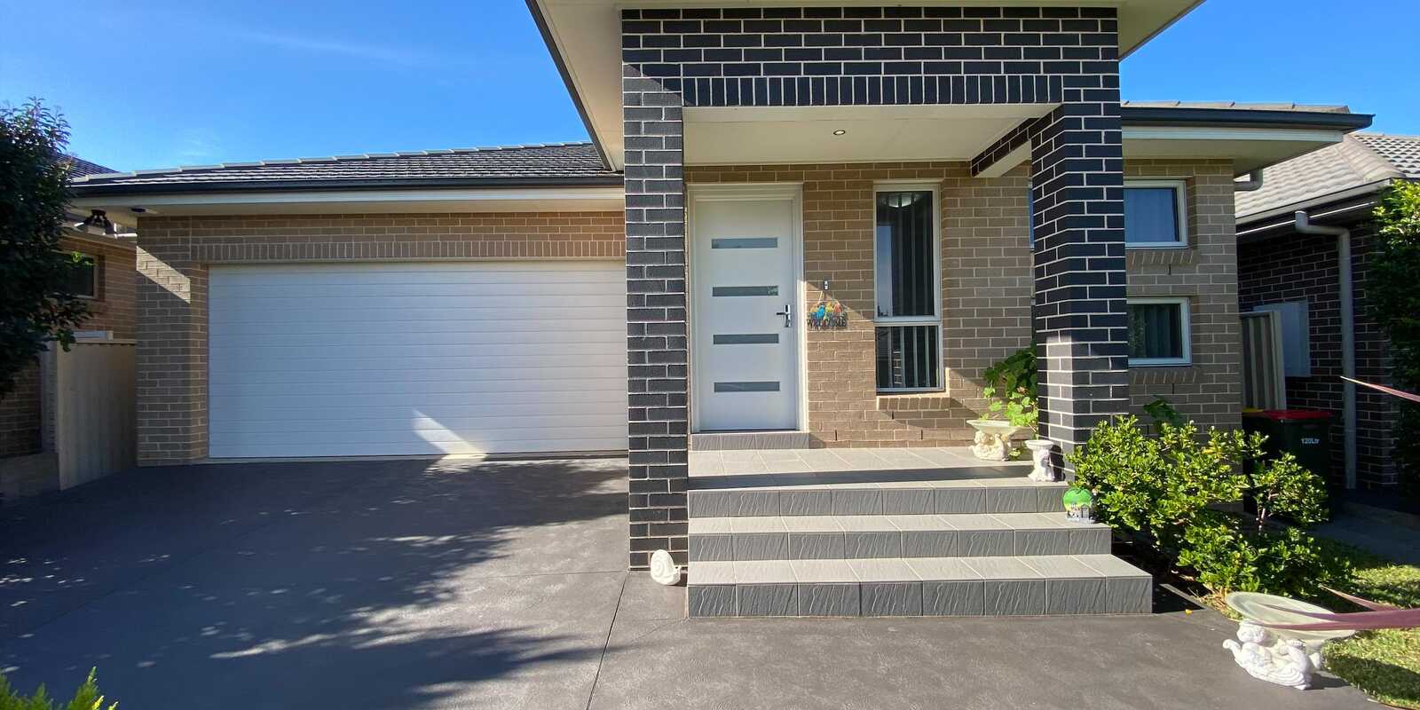 71 Richards Loop Oran Park