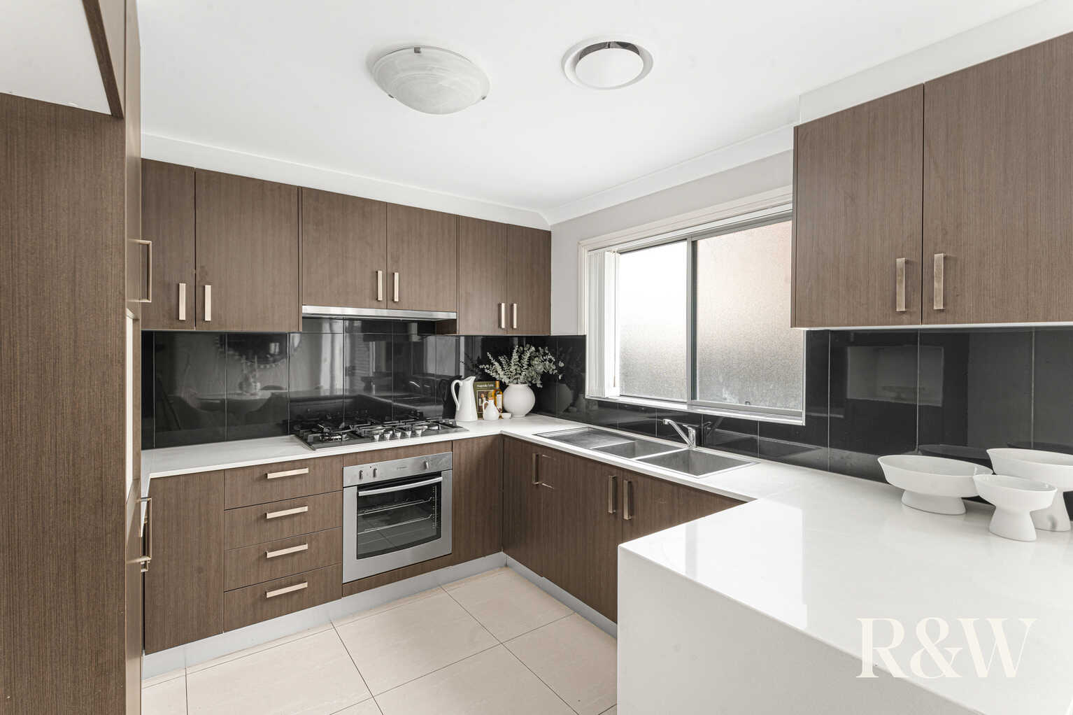 25/30 Australis Drive Ropes Crossing