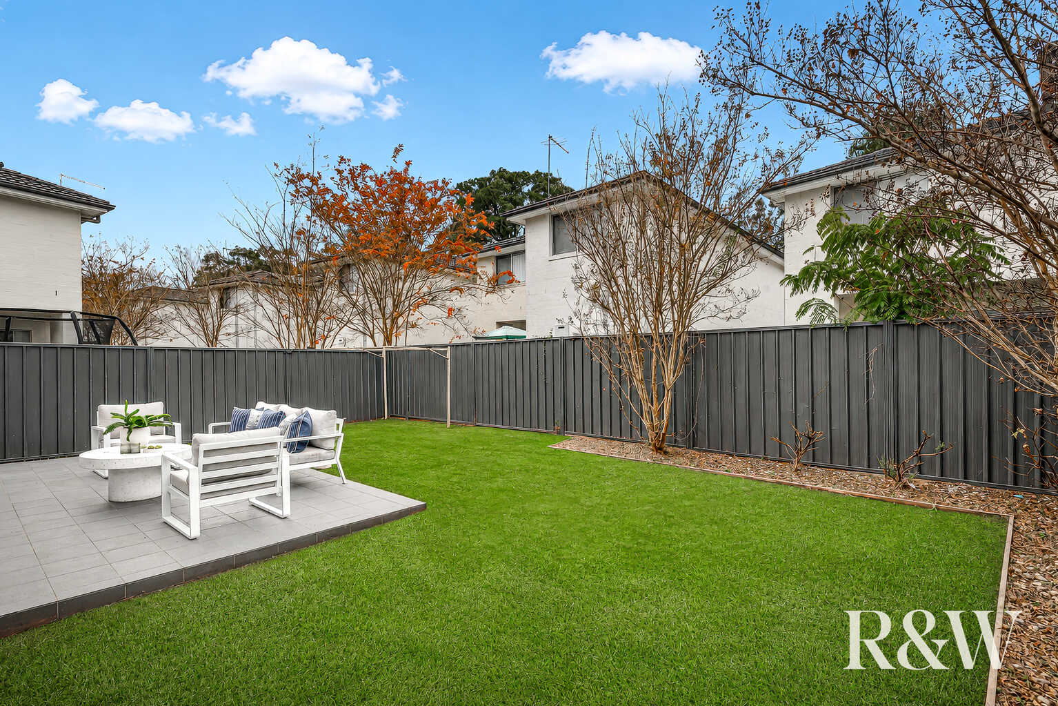 25/30 Australis Drive Ropes Crossing