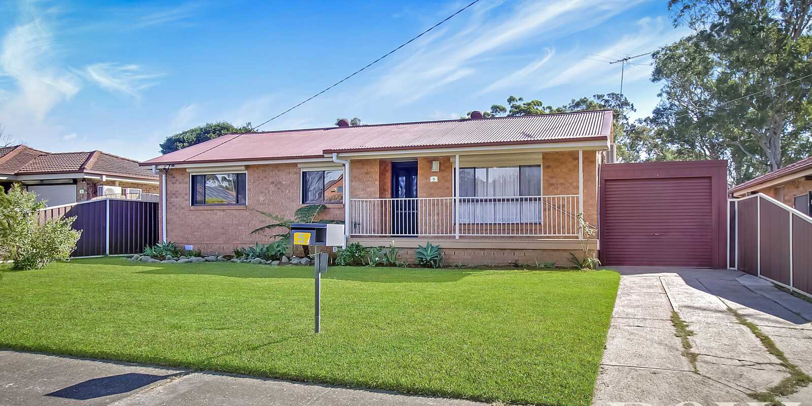 5 White Place Rooty Hill
