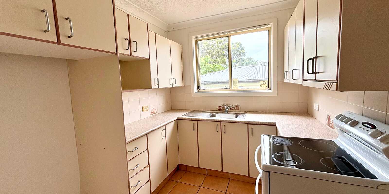 57 Lingayen Avenue Lethbridge Park