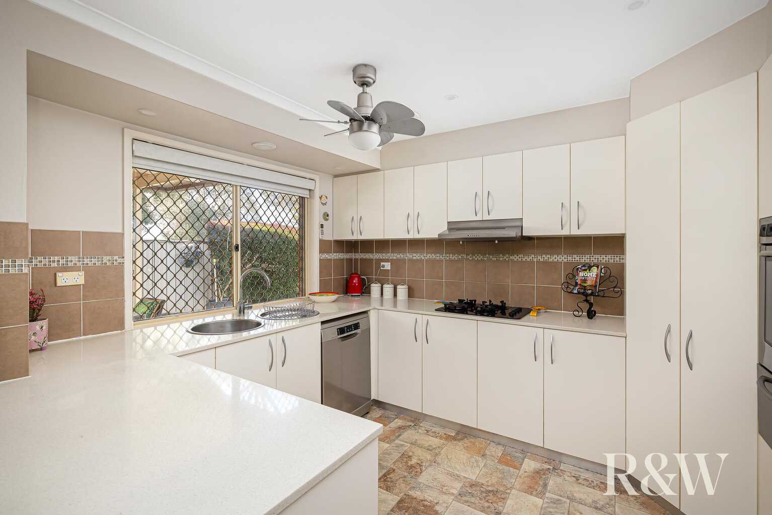 29 Sauterne Crescent Minchinbury 29 Sauterne Crescent Minchinbury
