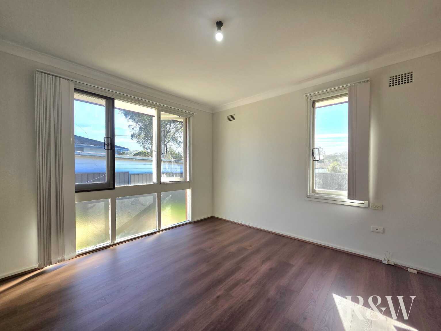 90 Captain Cook Drive Willmot
