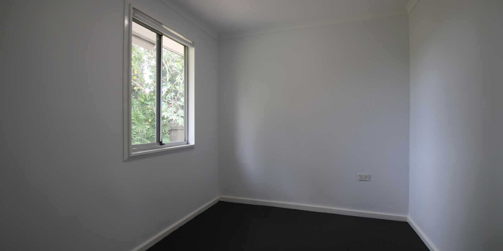 4 Melkarth Place Doonside