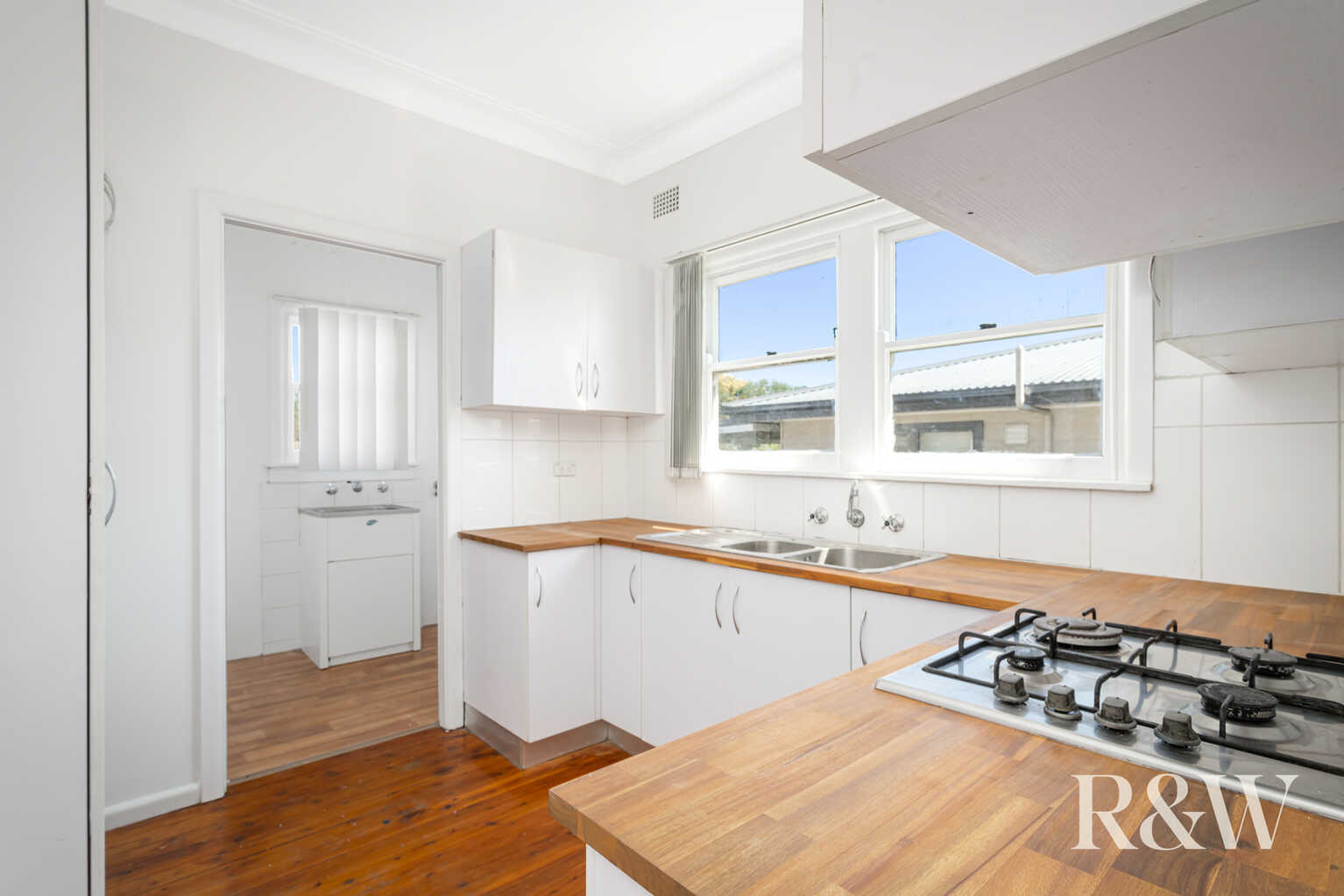 5 Omaroo Avenue Doonside