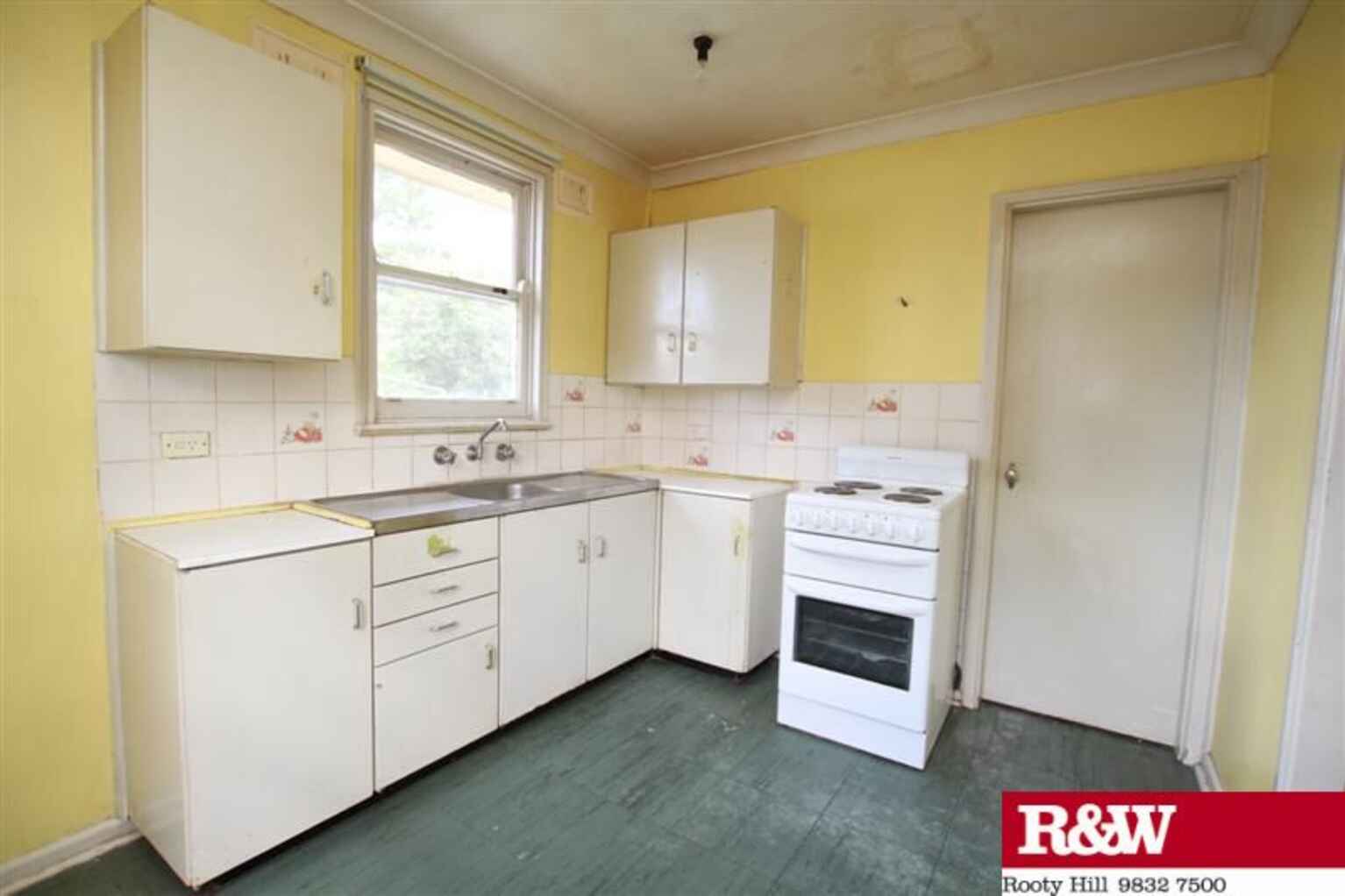 53 Keesing Crescent Blackett