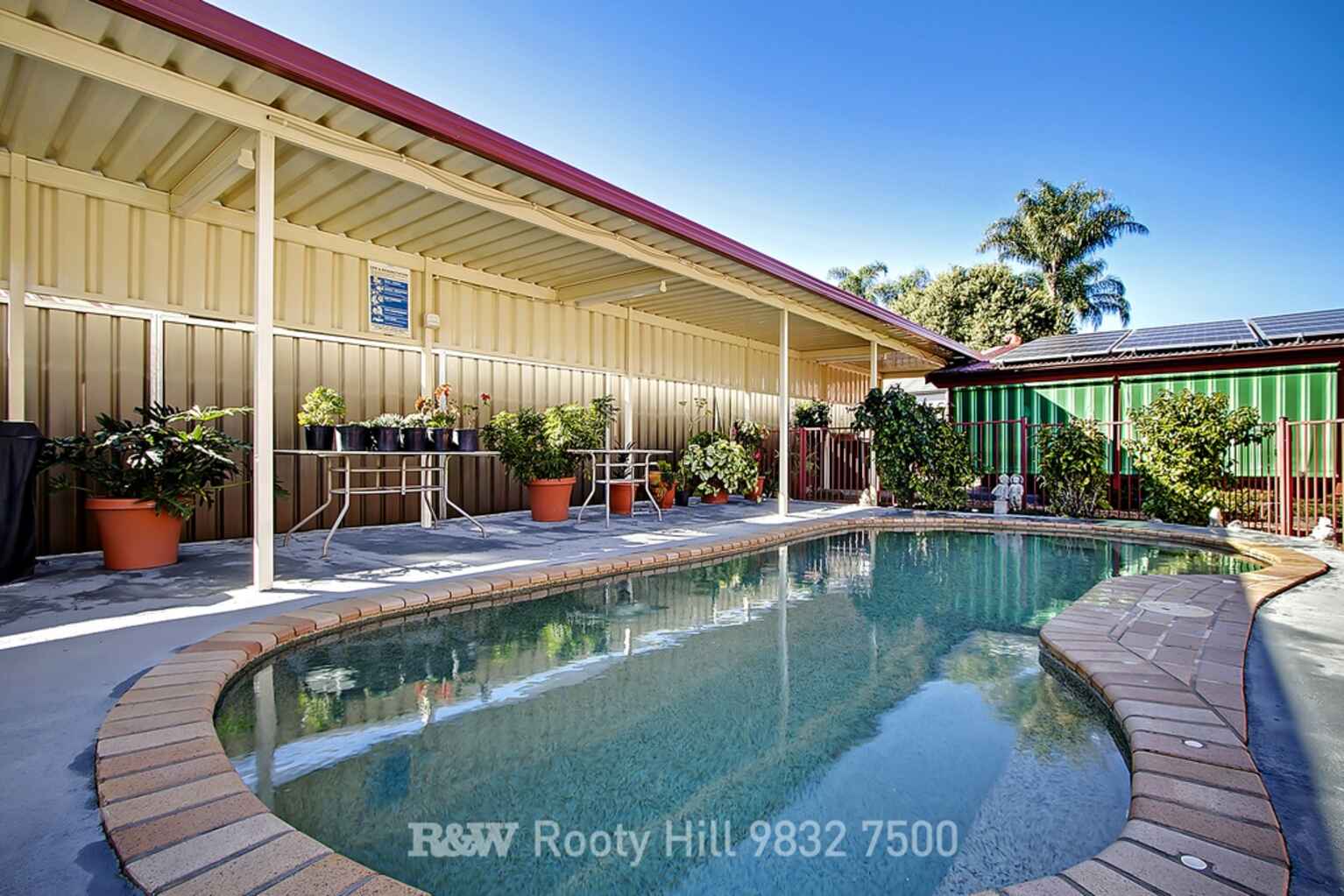 182 Palmyra Avenue Willmot 182 Palmyra Avenue Willmot