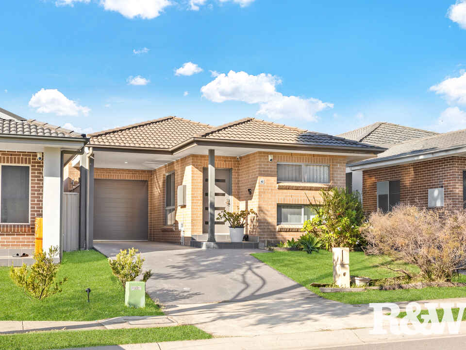 40 Waring Crescent Plumpton