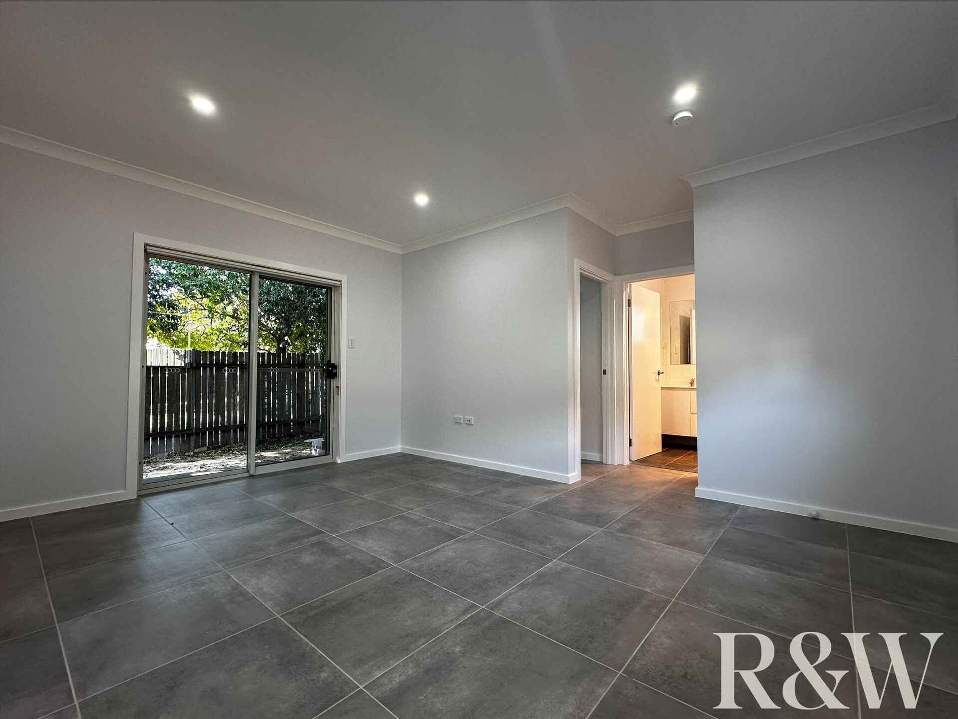 55A Cygnus Close Doonside